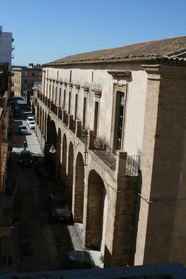 Il Terrazzo Daire Augusta Dış mekan fotoğraf